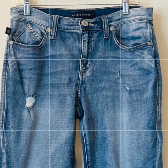 Rock & Republic Denim - Rock Republic distressed jeans 12. (H)